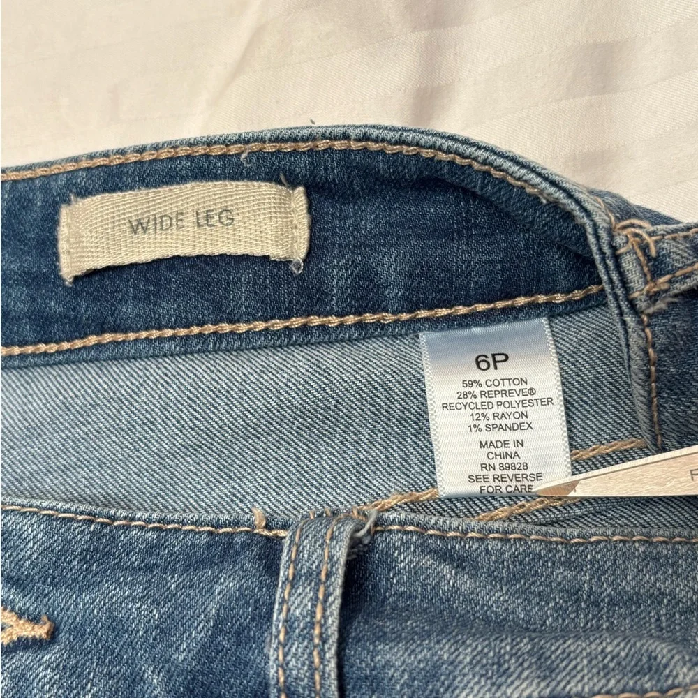Logo by Lori Goldstein Jeans Size 6P Petite Wide Leg Cropped Raw Hem - Picture 4 of 15